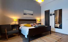 AMZEI Studios&Suites